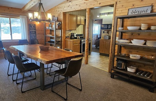 Nathrop Cabin | Family-Friendly Alpine Cabin with Resort Amenities