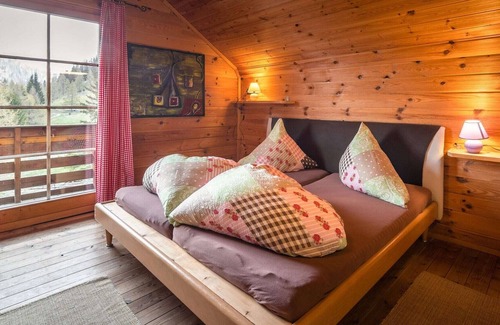 Radenthein Ski Chalet | Alpine Chalet in Sankt Oswald near Ski Lift