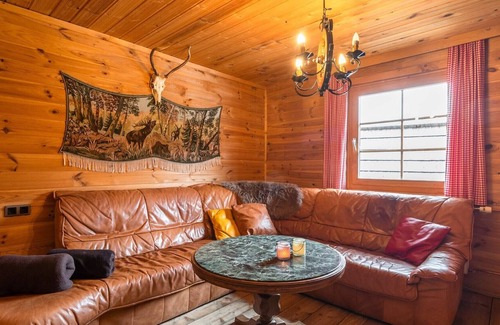 Radenthein Ski Chalet | Alpine Chalet in Sankt Oswald near Ski Lift