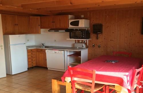 Le Thillot Ski Chalet | Inviting Chalet with Pool and Pet-Friendly Amenities