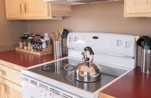 Crestone House | Unforgettable Stay at Alpine Desert Oasis with Kitchen Access
