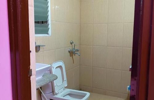 Krishnarajapura Apartment | Cozy Alpine Fiesta: Pet-Friendly 2BHK Home Stay with Pool