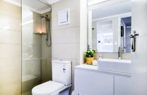 Jindabyne Apartment | Welcoming Alpine Gables: Family-Friendly Retreat Awaits