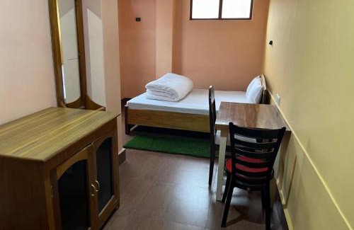 Gangtok House | Budget-Friendly Alpine Guest House - Perfect for Families
