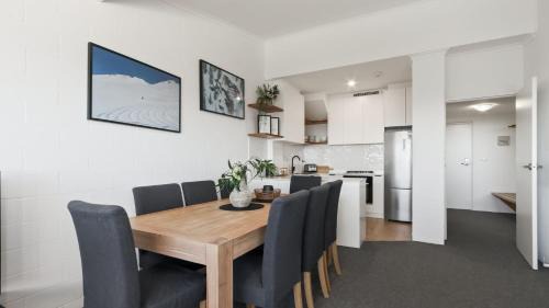 Hotham Heights Apartment | Elevated Retreat at Alpine Heights with Pool and Spa Access