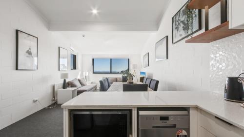 Hotham Heights Apartment | Elevated Retreat at Alpine Heights with Pool and Spa Access