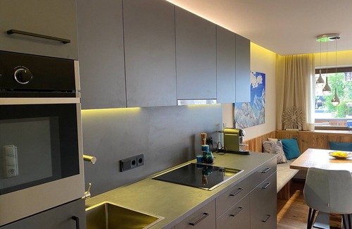 Kitzbuehel Apartment | Exceptional Alpine Lodge: 2-Bedroom Apartment in Kirchberg
