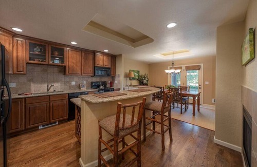 Driggs Villa | Family-Friendly 3BR Cobble Creek Townhome with Breakfast