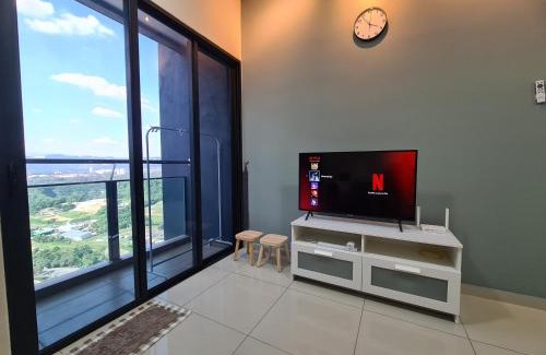 Kampung Bukit Dukong Apartment | Family-Friendly Alpine Parkland with Pool in Batu 11 Cheras