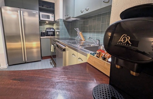 Falls Creek Apartment | Inviting Alpine View Apartments with Family-Friendly Amenities