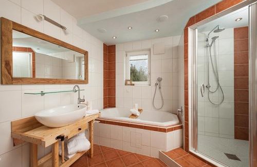 Weidach Apartment | Alpineas: Family-Friendly Retreat with 4-Star Comfort