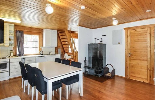 Kehys-Kainuu House | Lake View Retreat: Alppikylä 4a Paritalo with Spa Access