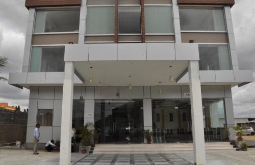 Krishnagiri Hotel | Budget-Friendly Stay at Alps Residency with Breakfast Included