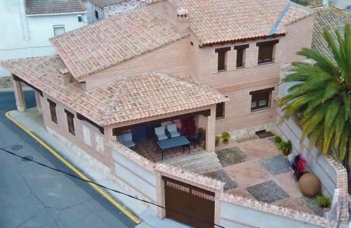 Escalonilla House | Discover Alquería Las Torres Near Toledo with Pool Access
