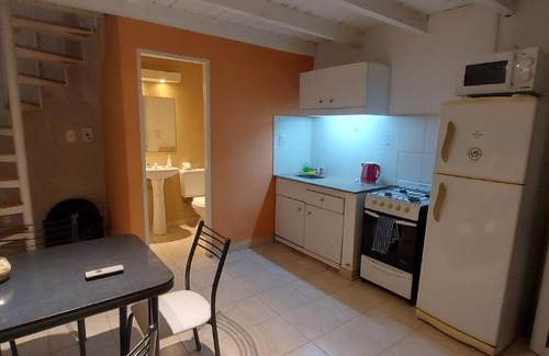 Gualeguaychu Apartment | Family-Friendly Retreat at Alquiler Cintia 2 with Kitchen