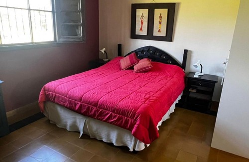 San Juan House | Pet-Friendly Retreat: Alquilo Casa Quinta with Pool & High Ratings