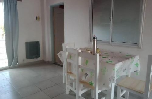 Zarate Apartment | Cozy 1-Bedroom Apartment in Zárate for Families
