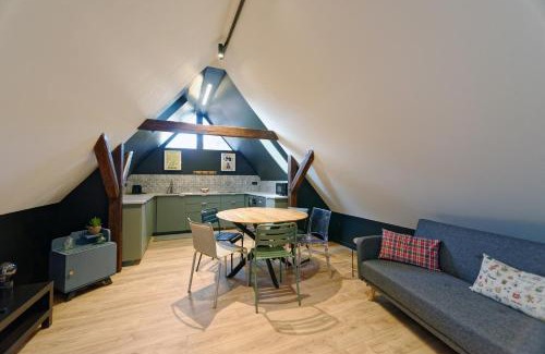 Hangenbieten House | Charming Alsace Gîte "Coeur de Cigogne" near Strasbourg