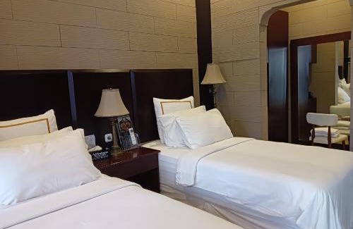 Surakarta House | Budget-Friendly Alsalam Syariah Guesthouse with Great Amenities