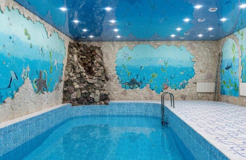 Gorki Gorod Hotel | Relax at Alсont Hotel: 4-Star Retreat with Pool & Hot Tub