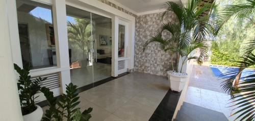 Lago Norte House | Discover Alt House Qi 02 Lago Norte: Family-Friendly Retreat