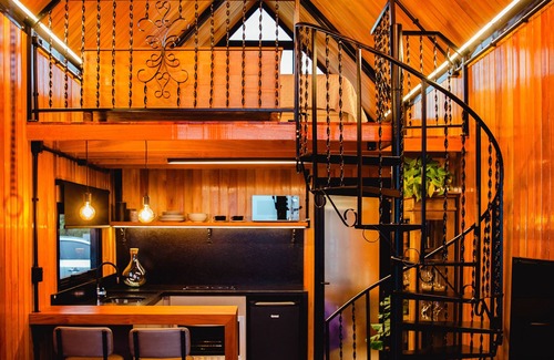 Garibaldi Ski Chalet | Top-Rated Alta Vista Cabanas with Family-Friendly Amenities