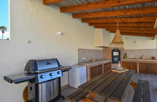 Montgo de Toscamar Villa | Discover Altar: Family-Friendly Hotel with Pool & Pets Welcome