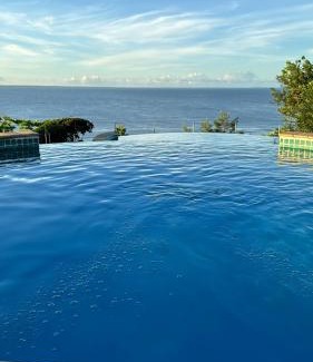 Morro de Sao Paulo Apartment | Relax at Altavista Residence: 4-Star Stay with Pool & Hot Tub