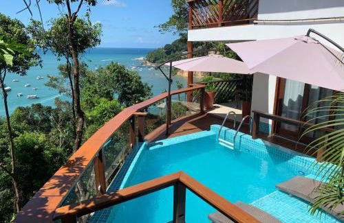 Morro de Sao Paulo Apartment | Relax at Altavista Residence: 4-Star Stay with Pool & Hot Tub