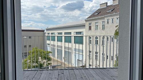 Dobling Apartment | Altbaujuwel mit Terrasse, Top 20