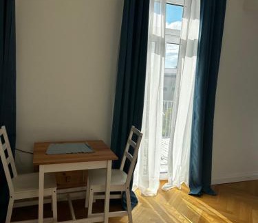 Dobling Apartment | Altbaujuwel mit Terrasse, Top 20