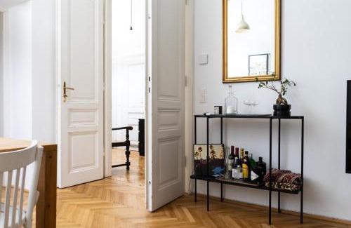 Alservorstadt Apartment | Altbauschatz am Alsergrund, Nähe Innere Stadt