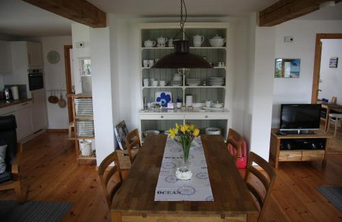Hasselberg Apartment | Oceanfront Retreat at Alte Mühle Schleiblick - 8.5/10 Rated