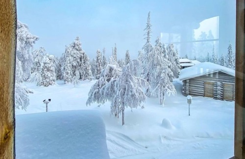 Rukatunturi House | Idyllic Lake View Retreat at Alte Ruka Ansa by Interhome