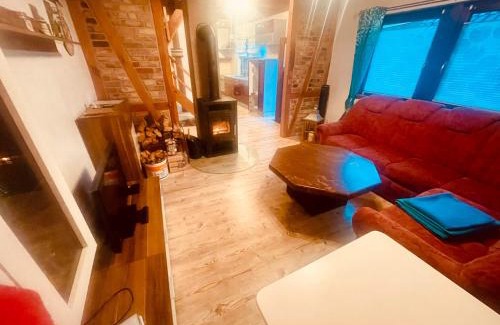 Warnitz House | Alte Schmiede: Child-Friendly Haven with Perfect 10 Review