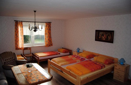 Windeby Apartment | Family-Friendly Comfort at Alte Schule App 3