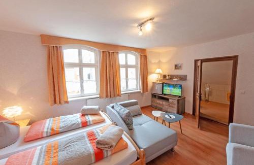 Furstlich Drehna House | Discover Alte Schule Café und Pension: Family-Friendly Retreat