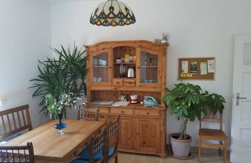 Kail House | Discover Alte Schule Kail: Family-Friendly with Pool Access