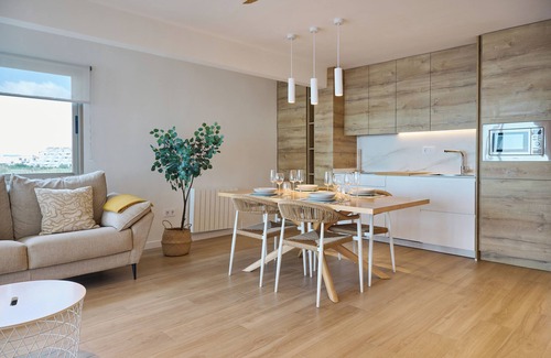 Altea Apartment | Beachfront Retreat: Altea Family-Friendly Apartment Stay