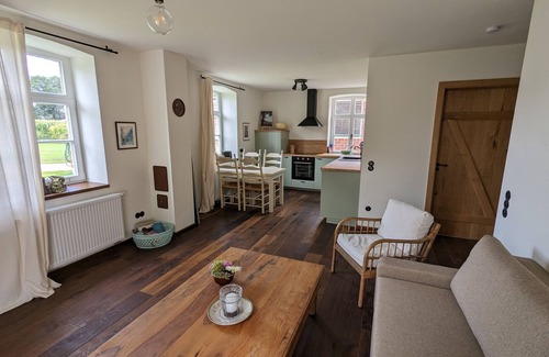 Greven Apartment | Eco-Friendly Alter Kornspeicher in Münsterland - 10/10 Reviews