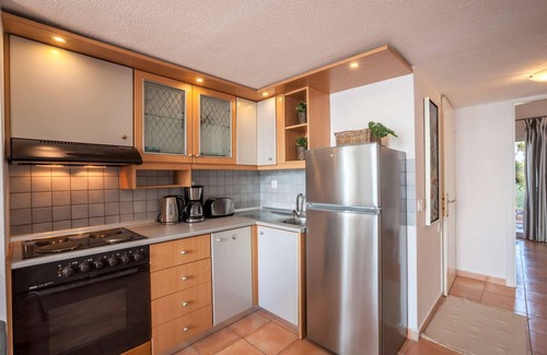 Neos Marmaras Apartment | Relax at Alterra Vita Apartments with Breathtaking Sea Views