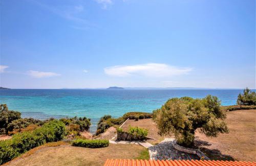 Sithonia House | Pet-Friendly Getaway at Alterra Vita Captain's Cabin