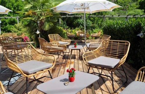 Ernst Hotel | Oceanfront Altes Pfarrhaus: Pet-Friendly Getaway Awaits