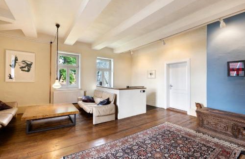 Huttenrode Apartment | Discover Altes Pfarrhaus: Pet & Child Friendly Retreat