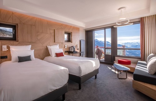 Arc-1800 Hotel | Discover Altezza Arc 1800 Hotel & Spa: Guest Rated 9.4/10