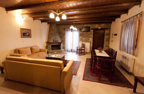 Ano Chora Apartment | Exceptional Family-Friendly Stay at Althaia - 4 Stars!
