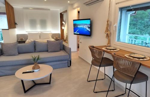 Sithonia Apartment | Exceptional Althea Home in Chalkidiki - Family Friendly Stay