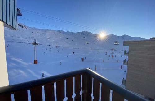 Val-Thorens Apartment | Cozy Olympic Apartment for 5 at the Foot of Ski Slopes
