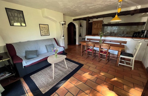 Molines-en-Queyras Ski Chalet | Cozy Chalet with Panoramic Valley Views and Pool Access