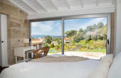 Arcos de Valdevez Villa | Discover Altiva - Casas de Selim: Oceanfront Family Retreat